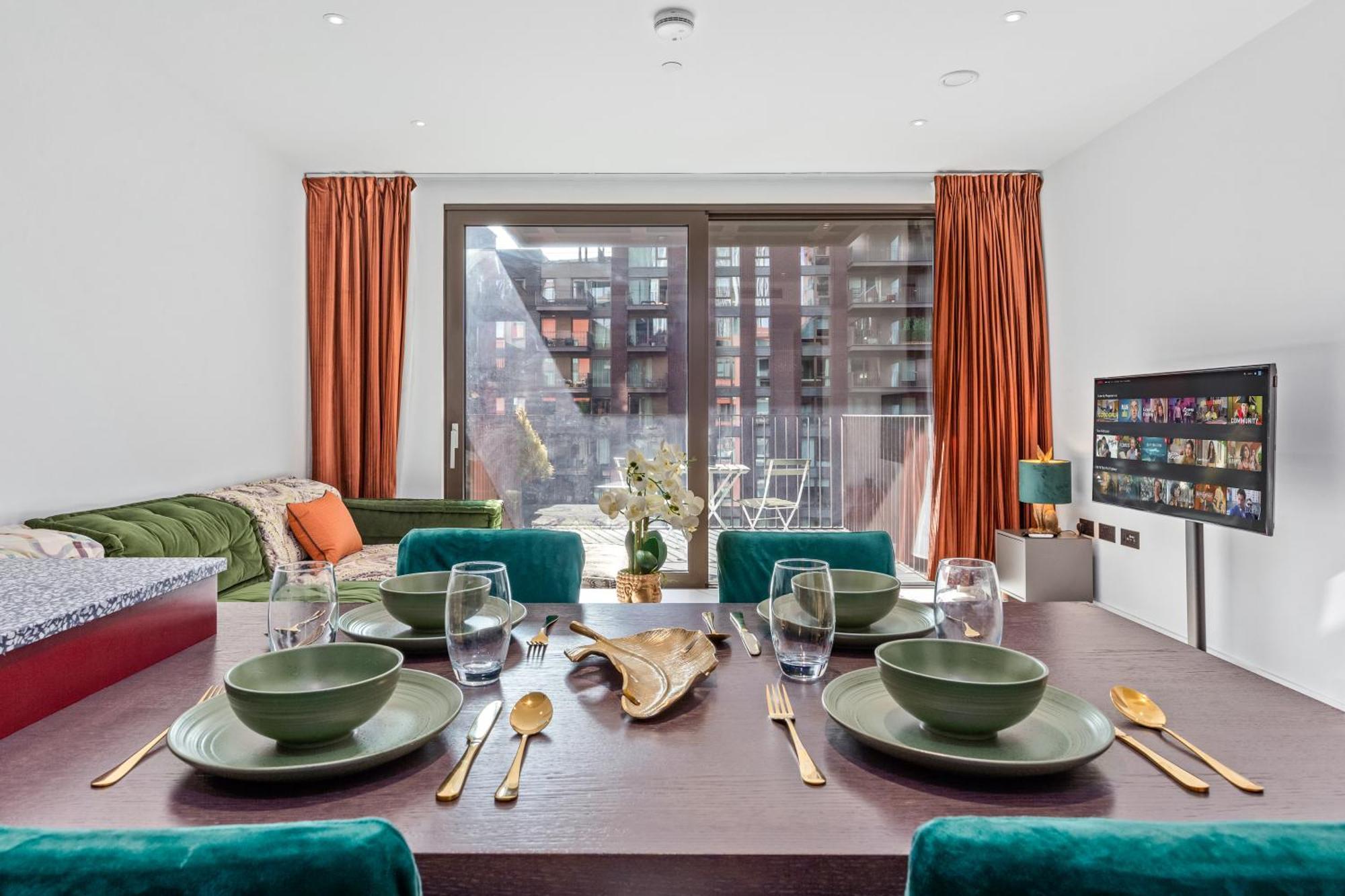 Central London Stay-Fabulous Ultra-Central London Luxury Designer Two Bedroom-Pool-Gym-Full Ac Bagian luar foto